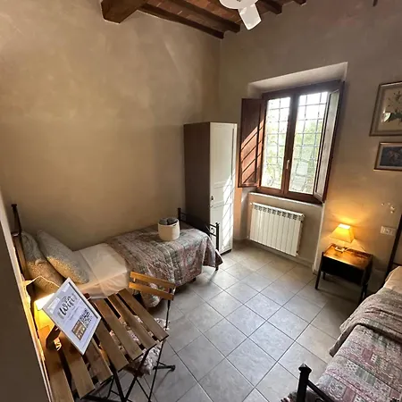Venkovský dům - Il Casale Toscano - 1900Mt From The Tower Of Pisa - Free Parking - No Breakfast - No Air Conditioning But Fan - Only Self Check In From 4 Pm *